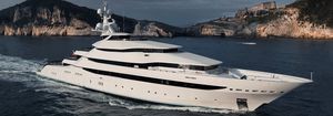 mega-yacht de croisière