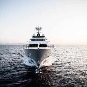 mega-yacht de croisière 1