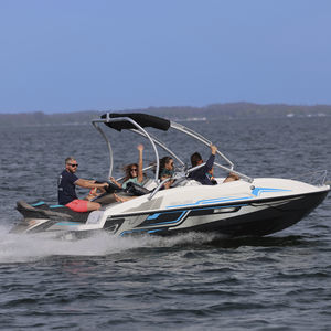 runabout propulsion par jet-ski