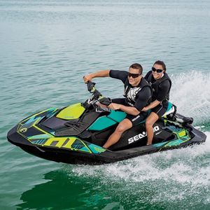 jet-ski trois places / biplace / 90 cv