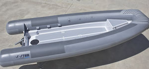 bateau militaire