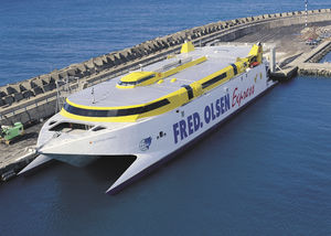 car-ferry Ro-Pax 1