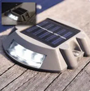 Lot De 2 Bornes Lumineuses Solaires DOCK EDGE POSTLITE - LED Pour Jardin - Neuf