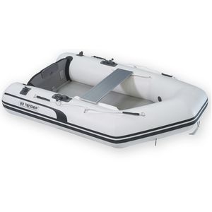 bateau pneumatique hors-bord 1