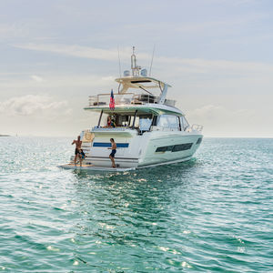 motor-yacht de croisière