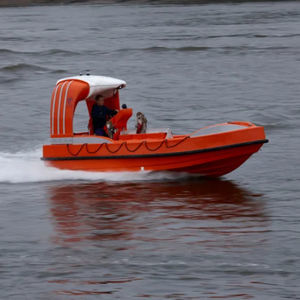 bateau de sauvetage 1