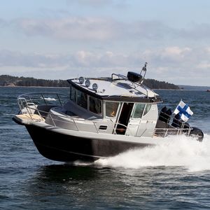 bateau de surveillance 1