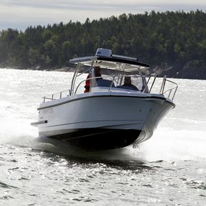 cabin-cruiser hors-bord