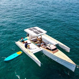 day-cruiser trimaran