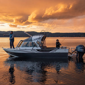 Bateau en aluminium pêche promenade - Arkal 700- Mulot Naval