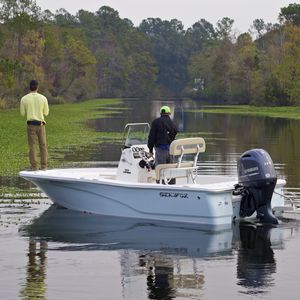 bay boat hors-bord 1