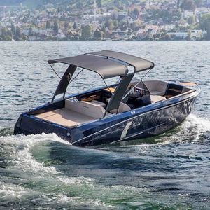 annexe pour yacht in-bord 1