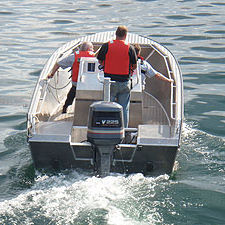 bateau de travail 1