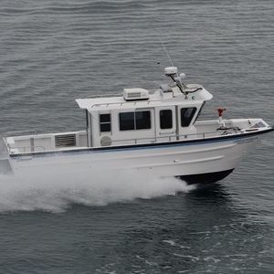 bateau de surveillance
