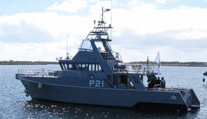 bateau de surveillance
