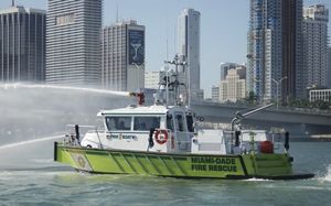 bateau pompier 1