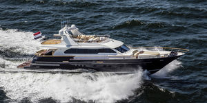 motor-yacht de croisière