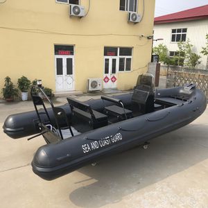 bateau pneumatique hors-bord / à console centrale / multiusage / de sport
