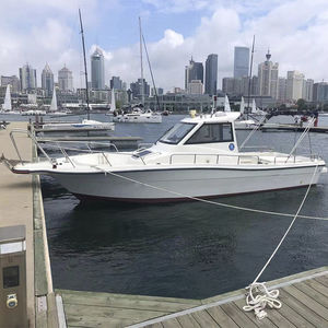 deck-boat hors-bord
