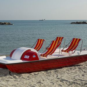 bateau à pédales 5 places 1