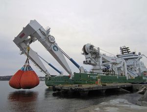 grue pour navire