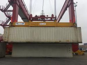 spreader pour portique de déchargement / pour portique de stockage / pour conteneur / télescopique
