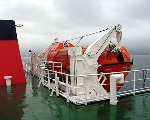 bossoir pour navire / de canot de sauvetage / à gravité
