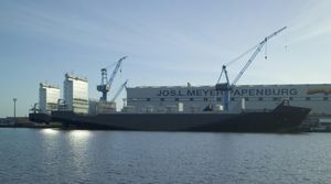 cargo porte-conteneurs / polaire