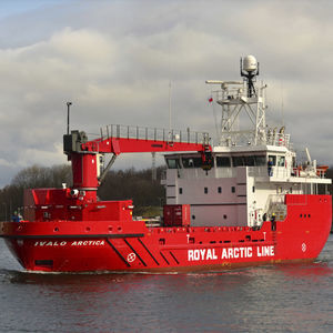 cargo porte-conteneurs