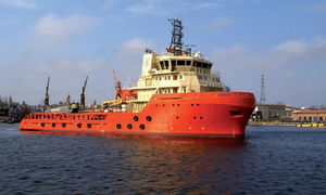 navire de service offshore remorqueur manoeuvreur d'ancres - AHT