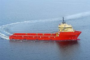 navire de service offshore de ravitaillement de plate-formes - PSV