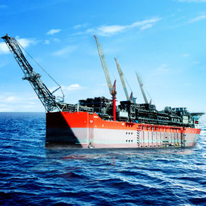 navire de service offshore FPSO