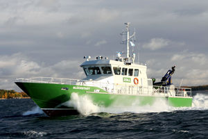 bateau de surveillance 1