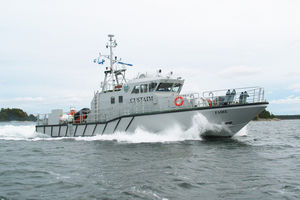 bateau de surveillance 1