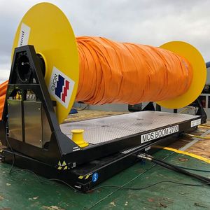 enrouleur pour barrage anti-pollution