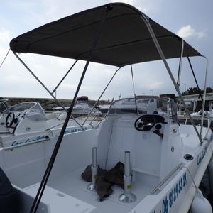 Bimini top pour bateau