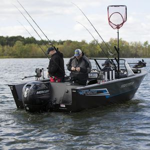 bay boat hors-bord / à double console / de pêche sportive