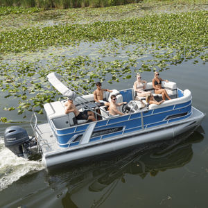 bateau ponton hors-bord 1