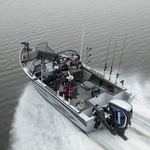 bay boat hors-bord