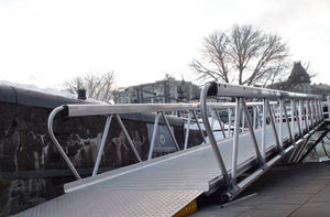 passerelle pour ponton