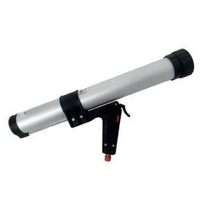 pistolet à calfeutrer