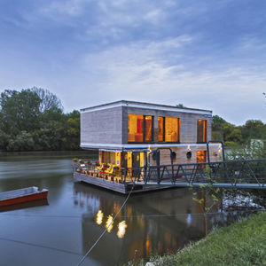 maison flottante