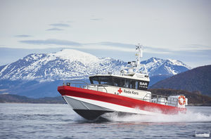 bateau de surveillance