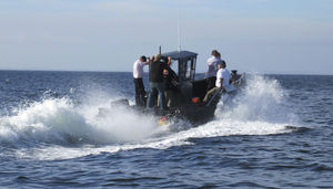 bateau professionnel in-bord hydrojet