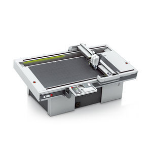 table de découpe CNC 1