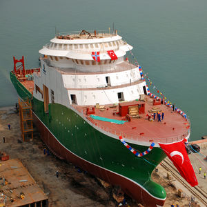 navire de service offshore pour inspection, maintenance, réparation de plate-formes - IMR 1
