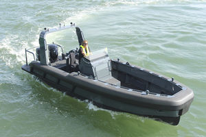 bateau de surveillance