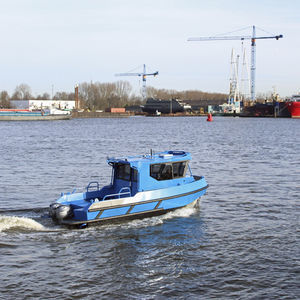 bateau d'étude hydrographique