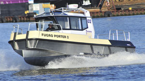 bateau d'étude hydrographique