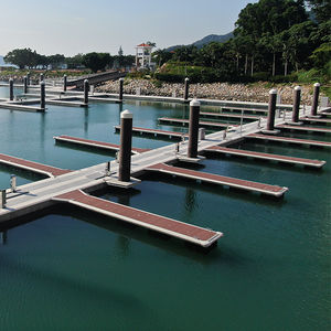 ponton flottant 1